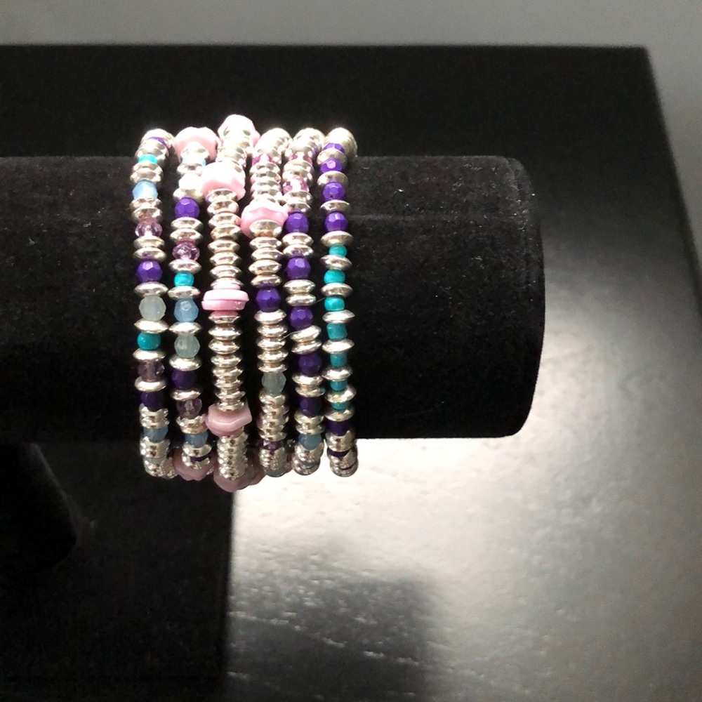 6 beaded bracelets - Picture 2 of 3